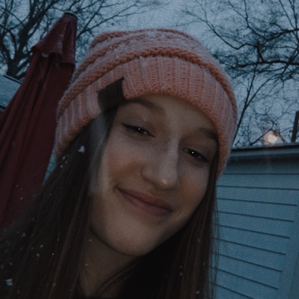 Meet your Posher, Dani